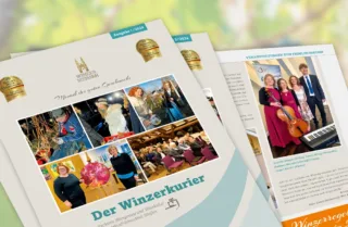 Verschiedene Cover vor Weinblättern im Hintergrund